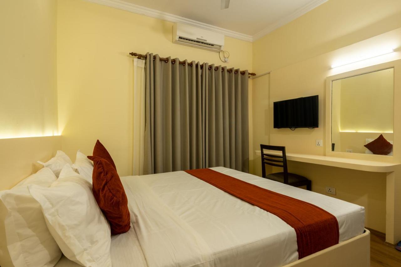 Hotel Peaceland Lumbini Buitenkant foto