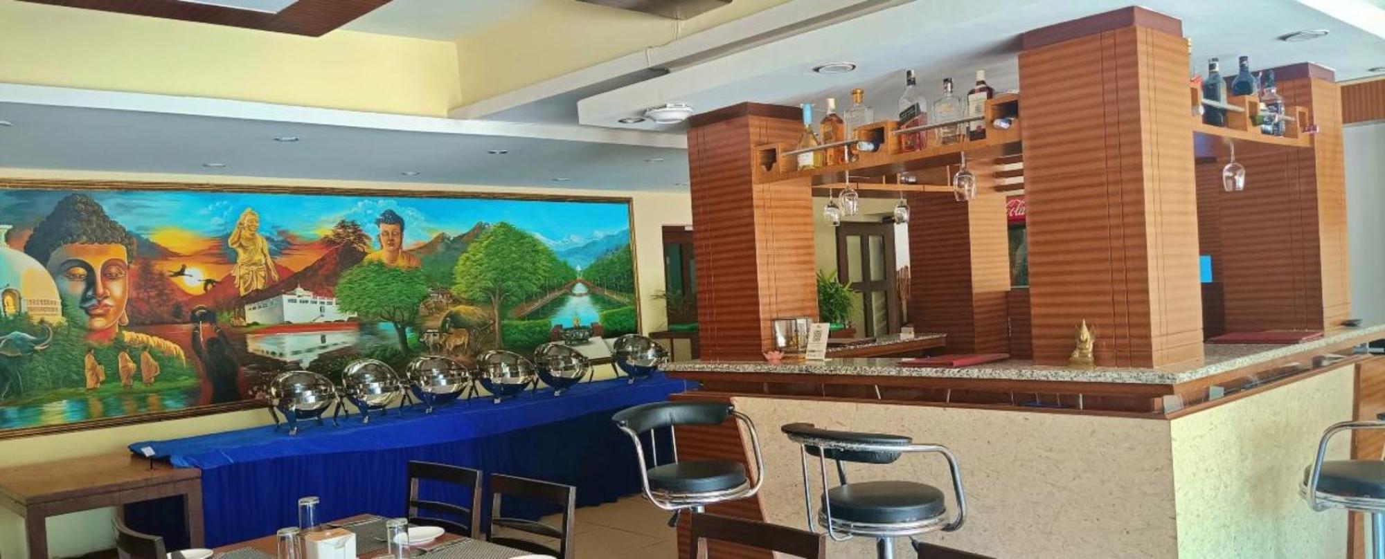 Hotel Peaceland Lumbini Buitenkant foto