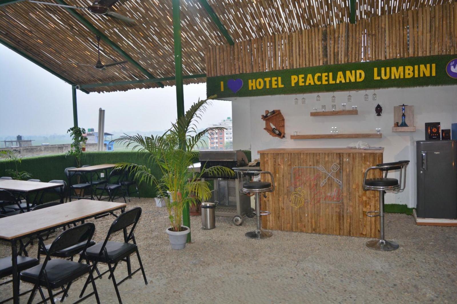 Hotel Peaceland Lumbini Buitenkant foto